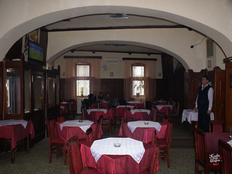 Kafana Paligorić-1