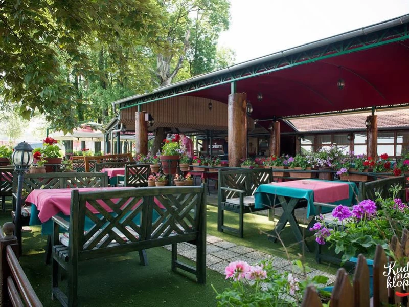 Restoran Dvorište-45