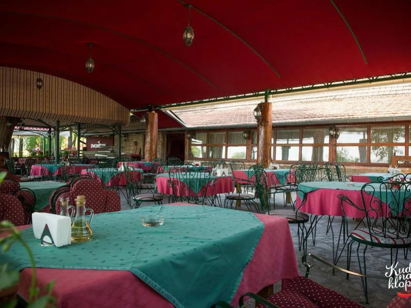 Restoran Dvorište-53