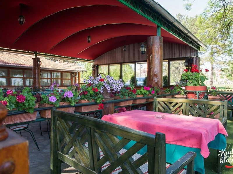 Restoran Dvorište-58