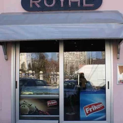 Royal-1