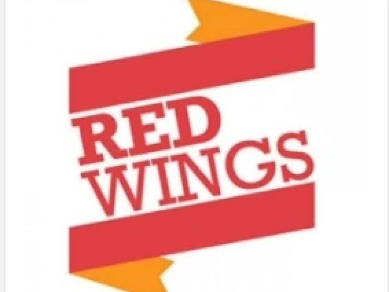 Red Wings-16