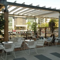 Restoran Strada Kitchen and Bar-2