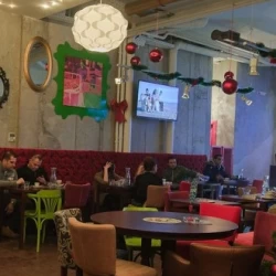 Restoran Strada Kitchen and Bar-4