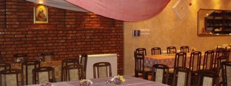 Restoran Porodično Blago pozadina