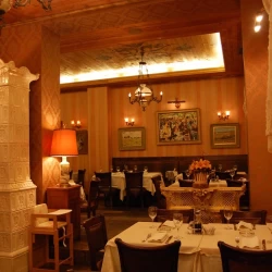 Restoran Mali Pariz – Le Petit Paris-4