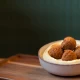Humus sa falafelom