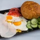 Omlet u lepinji