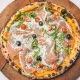 Prosciutto crudo pizza