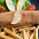 Pileća Karađođeva sa pomfritom 350g