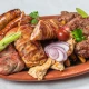 Mešano meso Evropa za dve osobe 800g 						2850,00 rsd (ćevapi, uštipci,kobasica