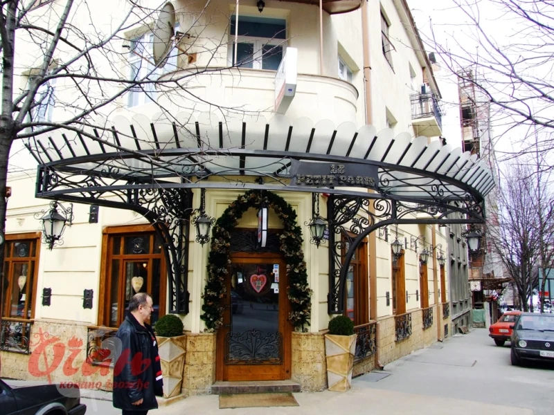 Restoran Mali Pariz – Le Petit Paris-5
