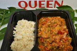 The Queen 888 Plus-cover-image-big